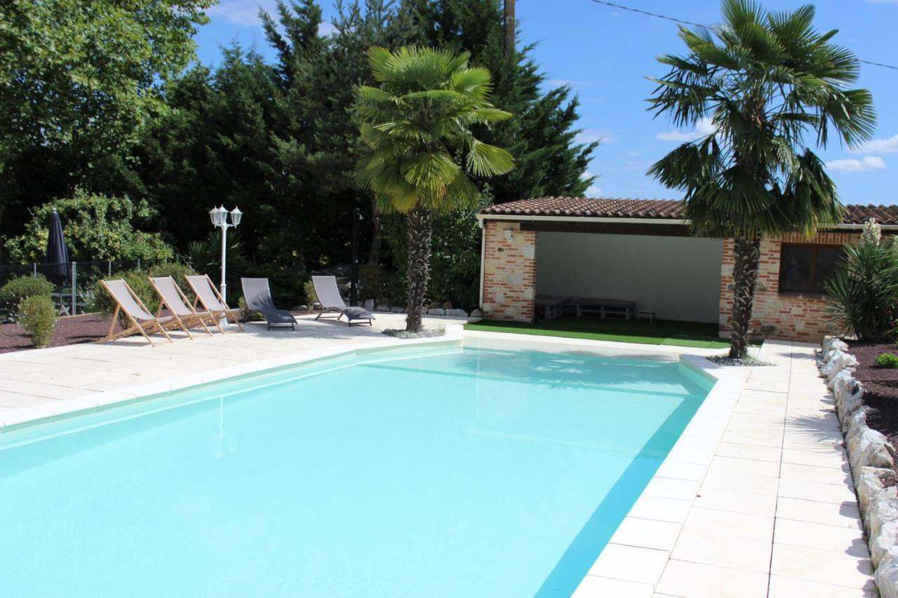 Le Mas De Briquepierre Bed and Breakfast Caraman Εξωτερικό φωτογραφία