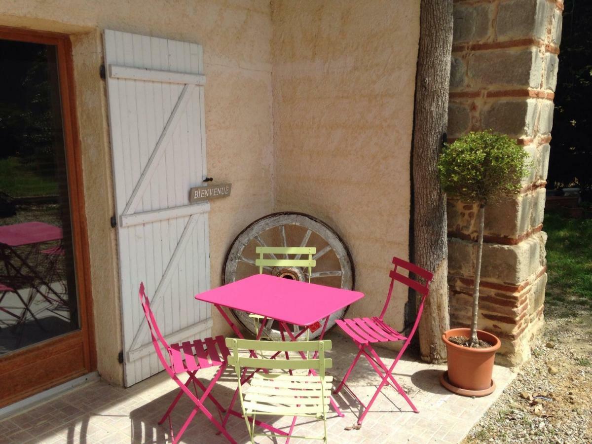 Le Mas De Briquepierre Bed and Breakfast Caraman Εξωτερικό φωτογραφία